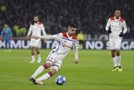 的卓越表现 的卓越表现